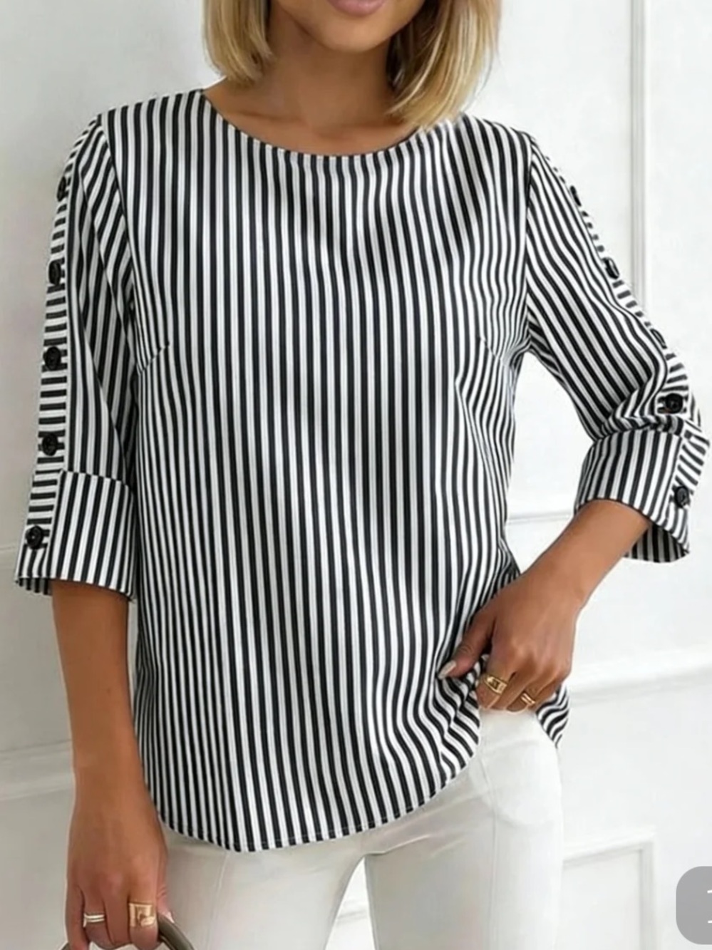 NWT Black & White Striped Women’s Classic Blouse Button Sleeve Detail Sz XL - Picture 1 of 7